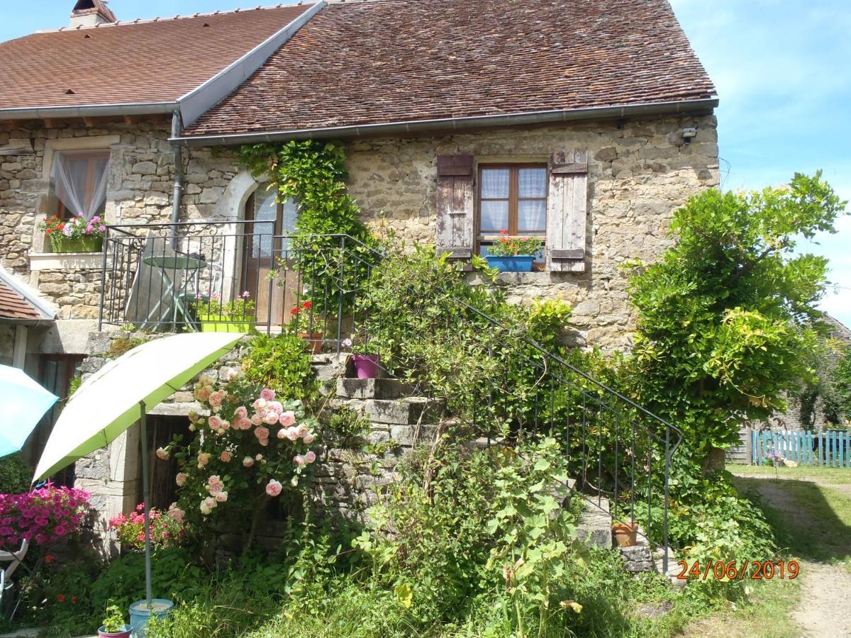 La Maison Du Gue Ecutigny Екстериор снимка