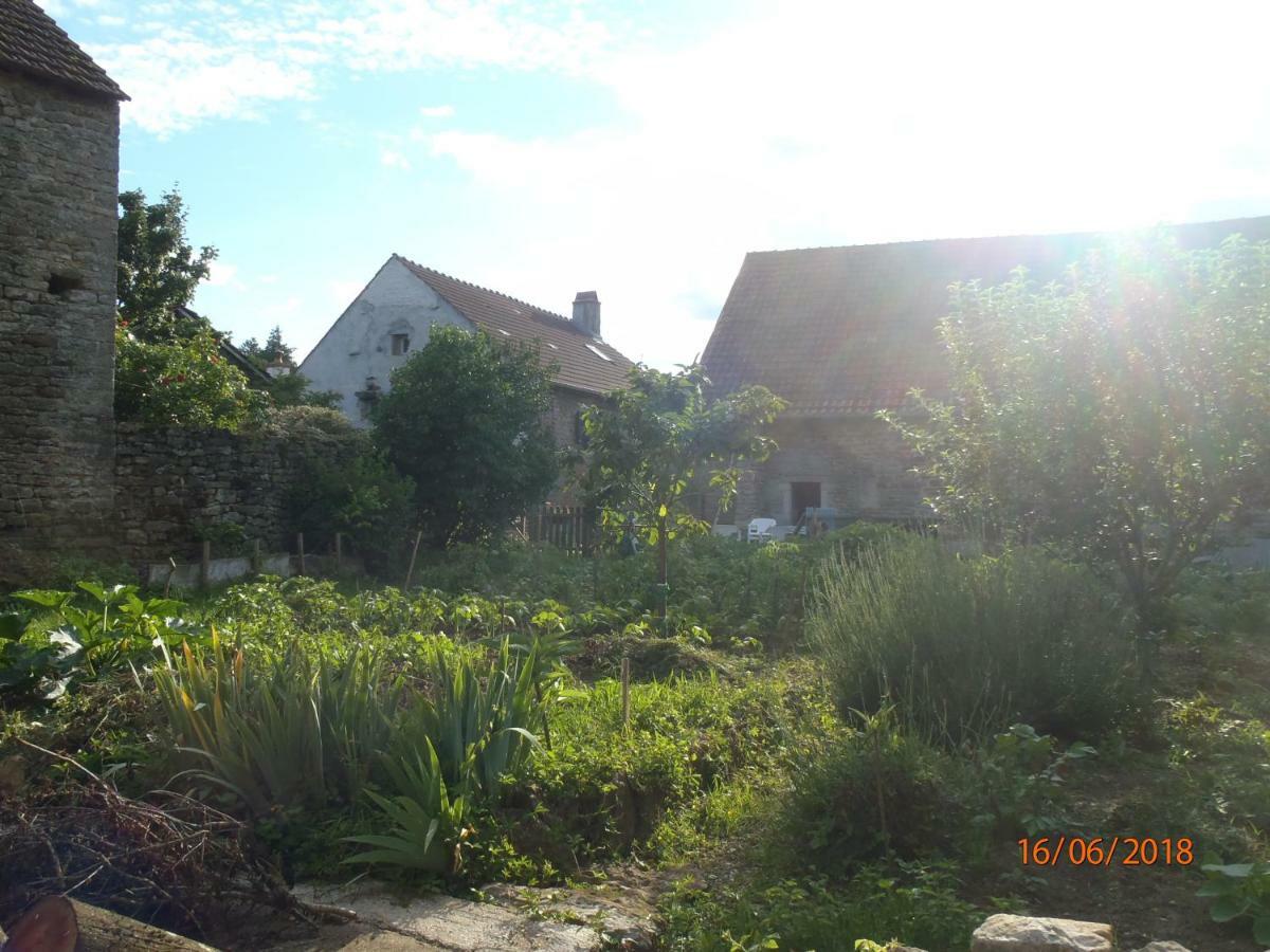 La Maison Du Gue Ecutigny Екстериор снимка